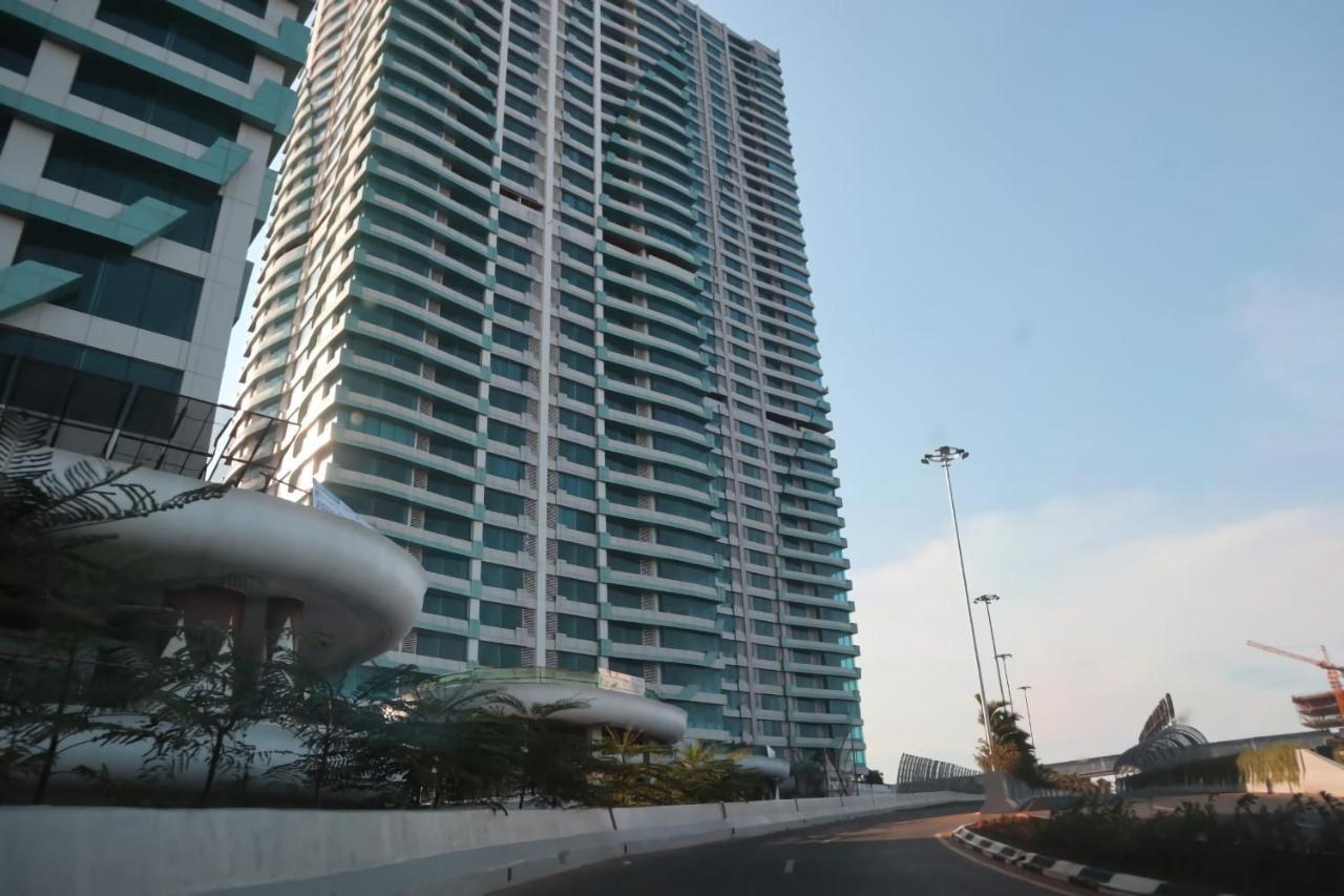 Apartemen Grand Kamala Lagoon Studio By Bonzela Property Bekasi Extérieur photo